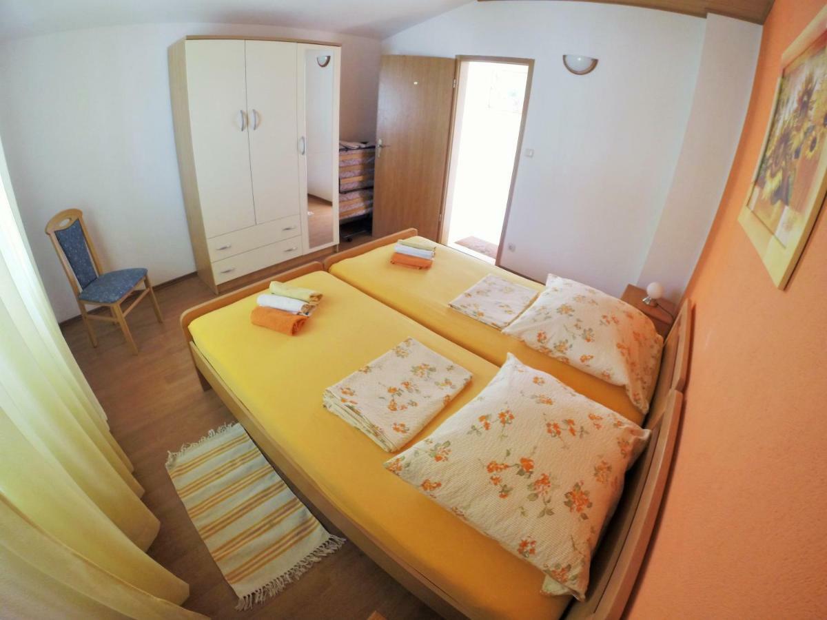 Apartments Mandaric Trogir Luaran gambar