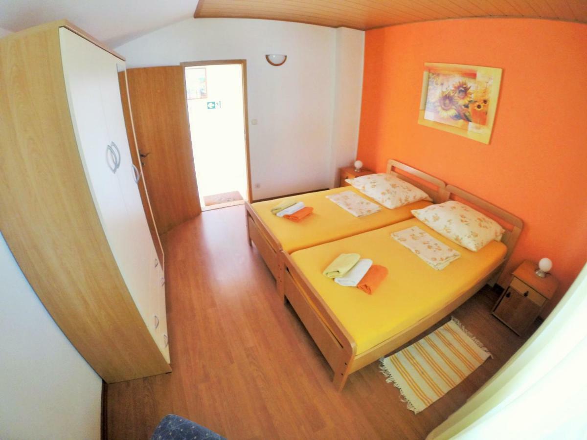 Apartments Mandaric Trogir Luaran gambar