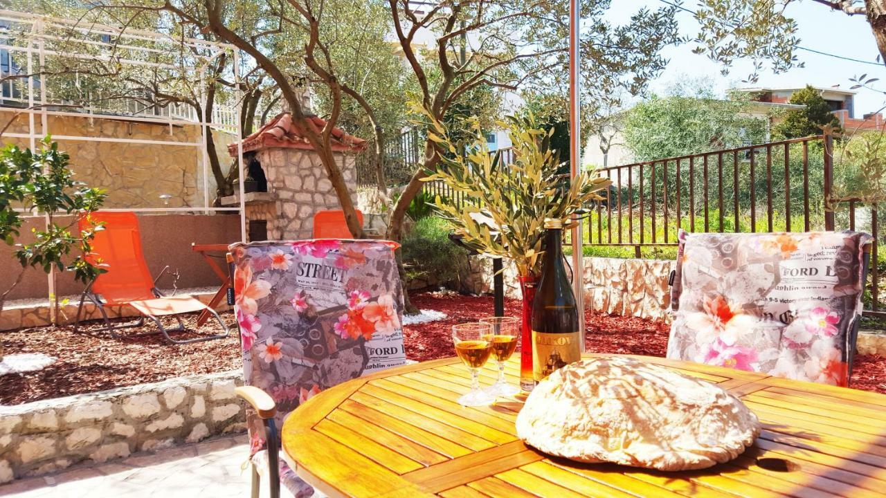 Apartments Mandaric Trogir Luaran gambar