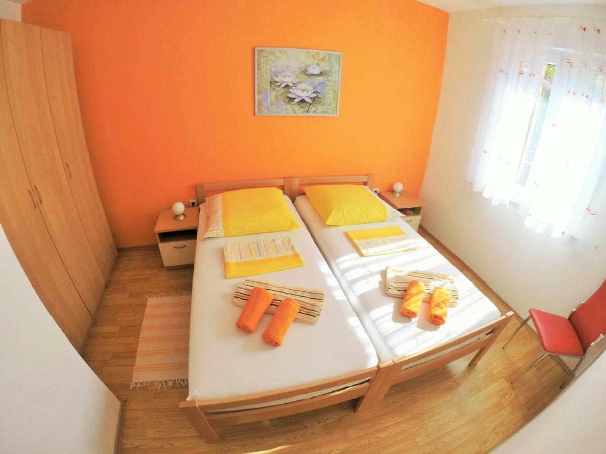 Apartments Mandaric Trogir Luaran gambar